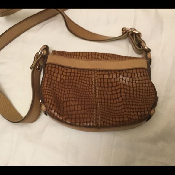 Fossil Crossbody Bag Brown Crocodile Embossed - Picture 3 of 9